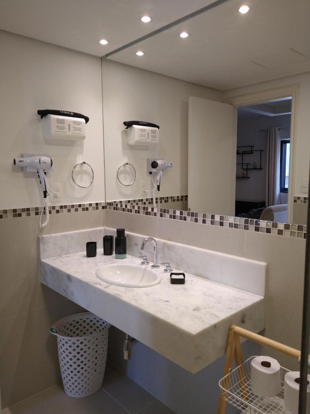 Апартаменти Flat Charmoso Jardim Paulista Сан-Паулу Номер фото